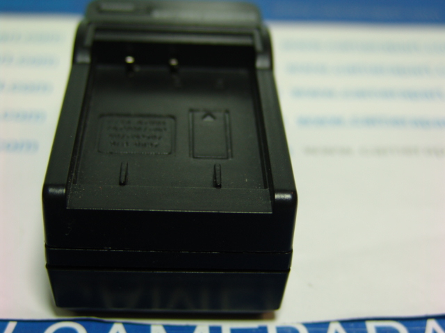 KODAK K7001 BATTERY CHARGER