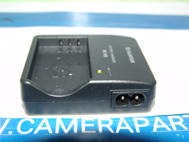 FUJIFILM BC-65 BATTERY CHARGER