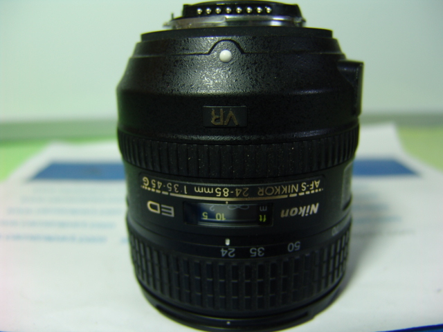 NIKON AF-S NIKKOR 24-85MM 3.5-4.5G ED VR LENS