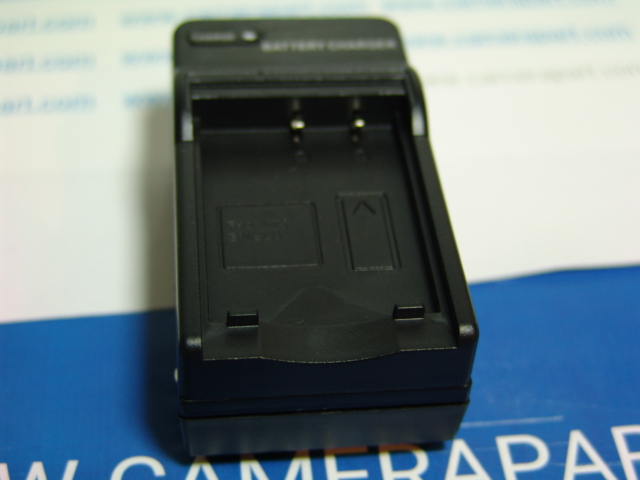 NIKON EN-EL8 MH-62 BATTERY CHARGER
