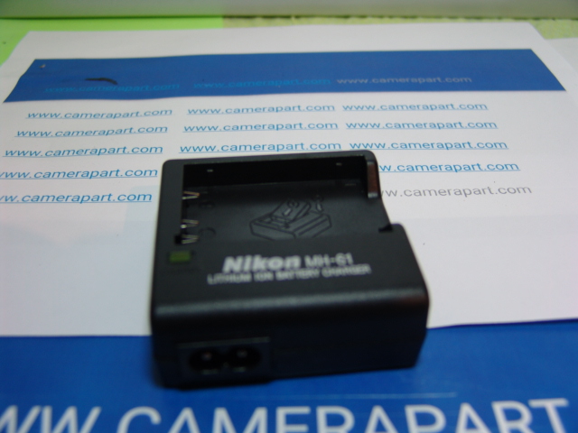 NIKON MH-61 BATTERY CHARGER