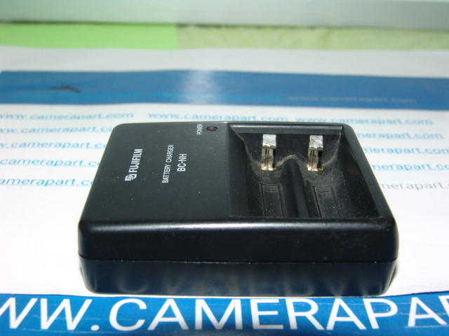 FUJIFILM BC-NH BATTERY CHARGER