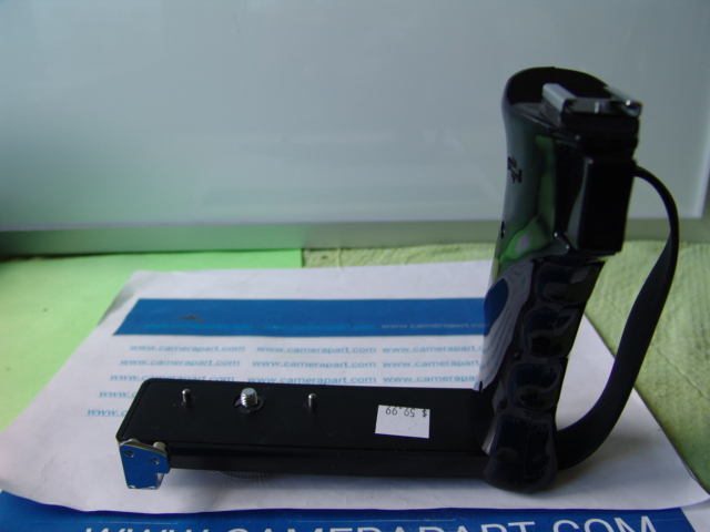 FLASH BRACKET AND LEFT HAND GRIP HOLDER