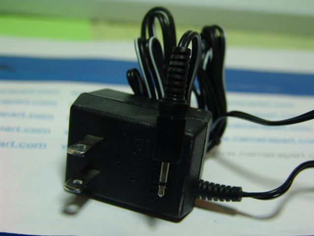 LUKE AC ADAPTER SA28-1A