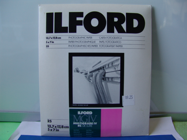 ILFORD PHOTOGRAPHY PAPER 5x7 25 GLOSSY