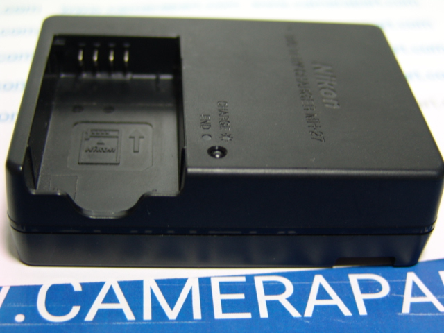NIKON MH-27 BATTERY CHARGER